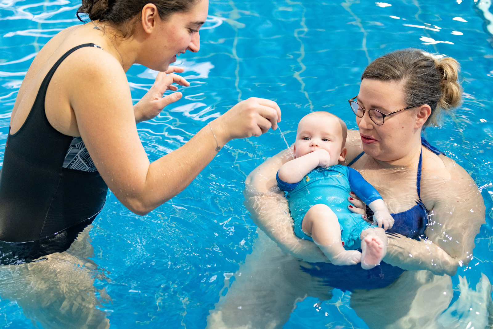 Bébé nageur : l'équipement de bébé à prévoir 