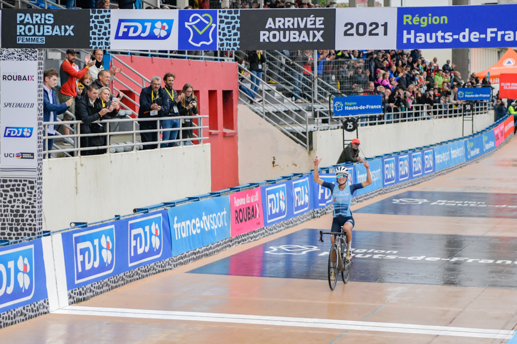 Arrivée de Lizzie Deignan