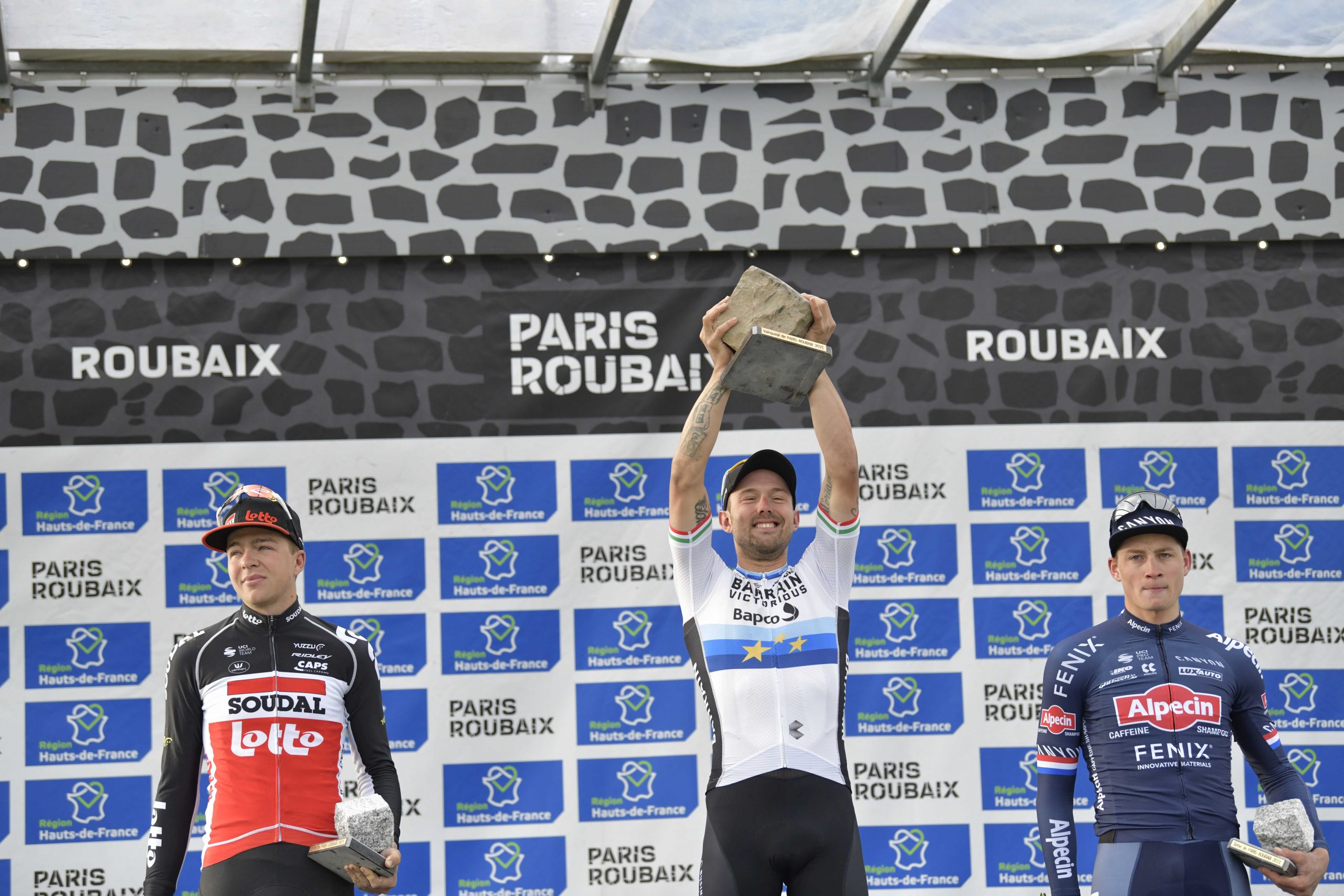 Podium Paris Roubaix 2021
