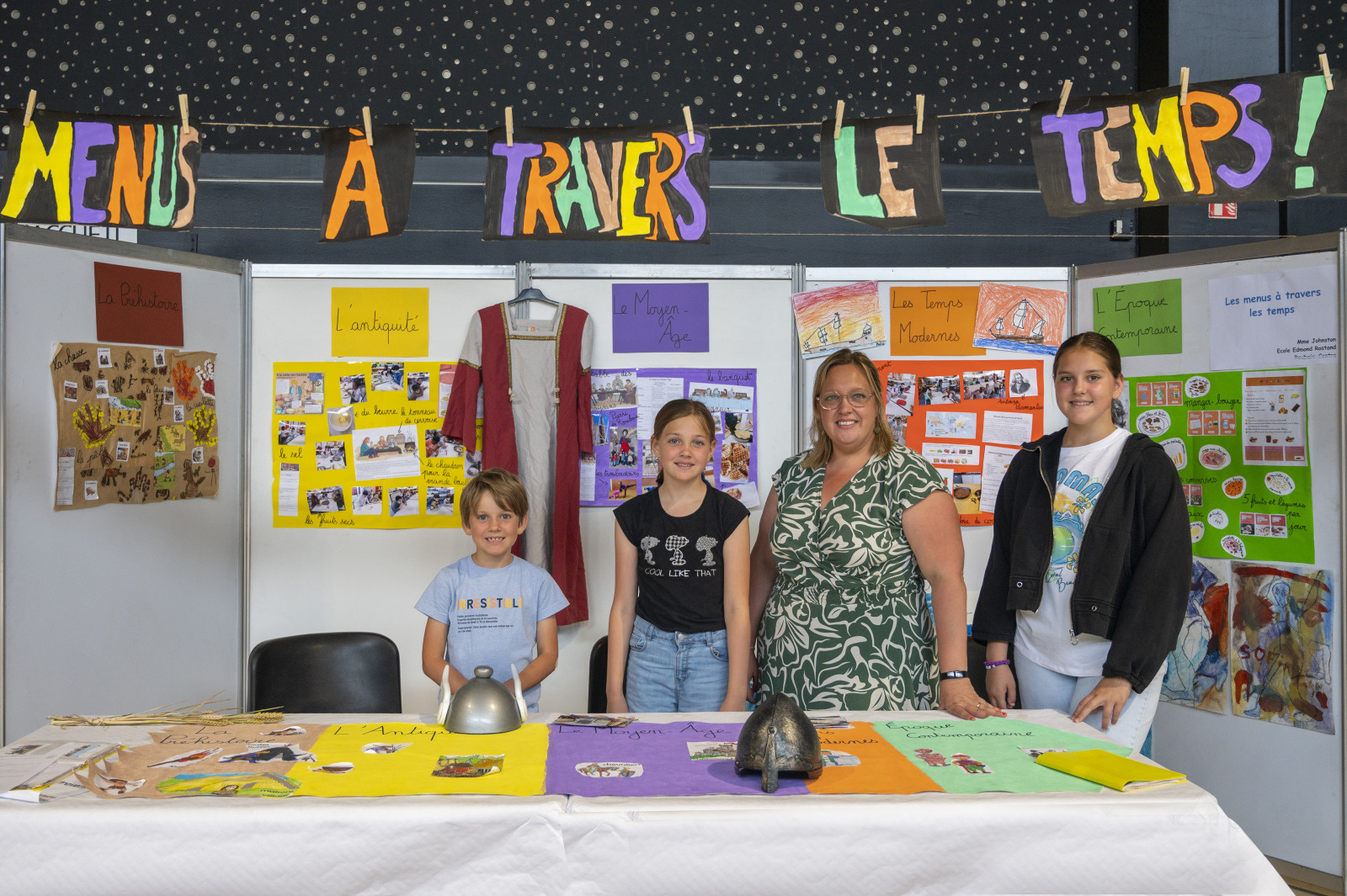 Rentrée 2023 : les fournitures scolaires gratuites - ROUBAIXXL