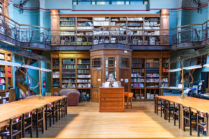 Vue de la Bibliothèque de l'ENSAIT à Roubaix