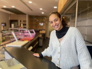 Faïza Ghaïri, gérante de la boucherie-charcuterie-traiteur Molati