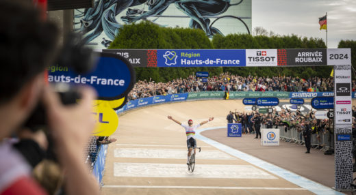 Arrivée Mathieu Van Der Poel 2024