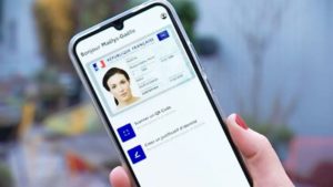 Carte identité sur smartphone