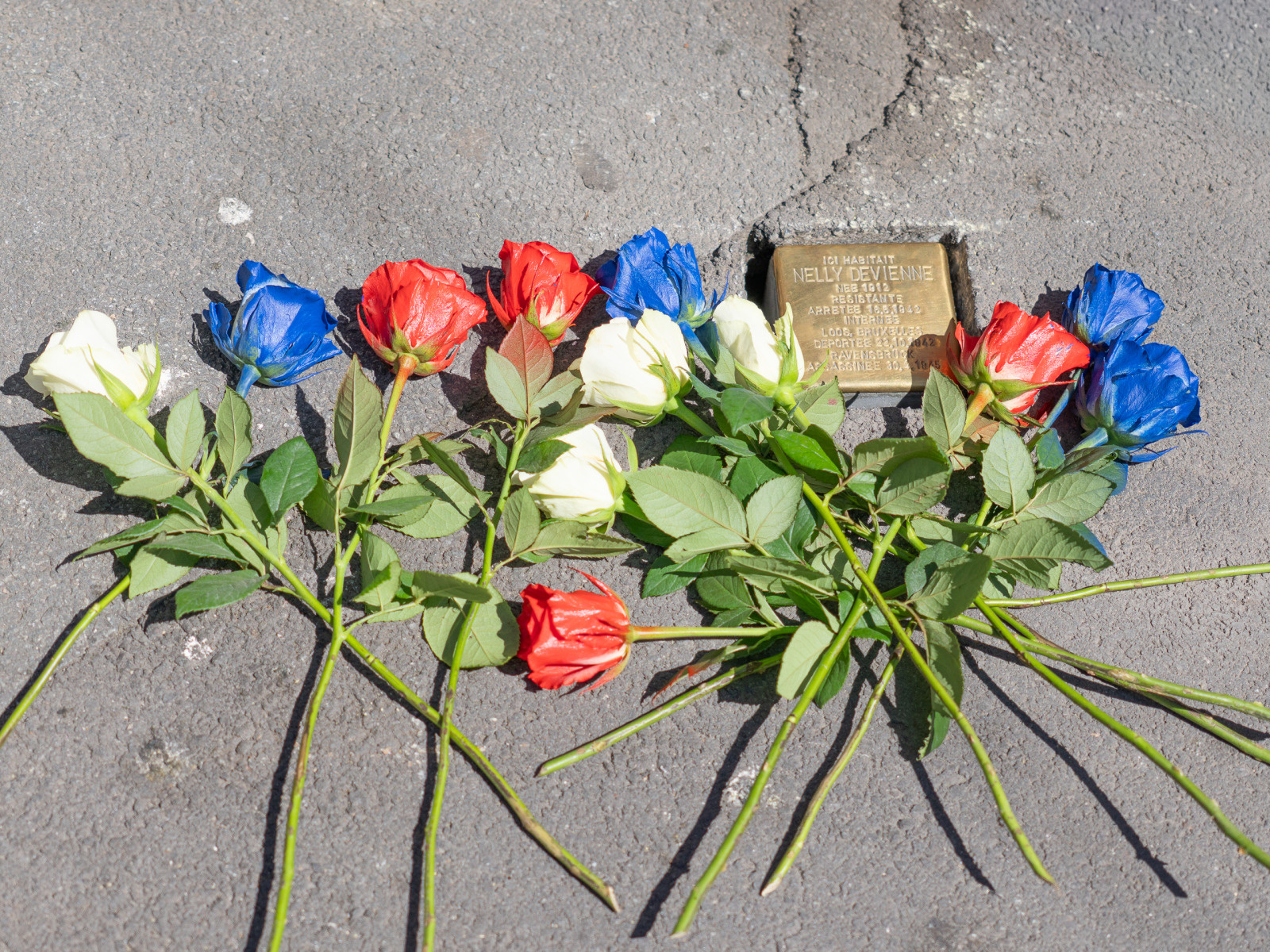 Pose de stolpersteine